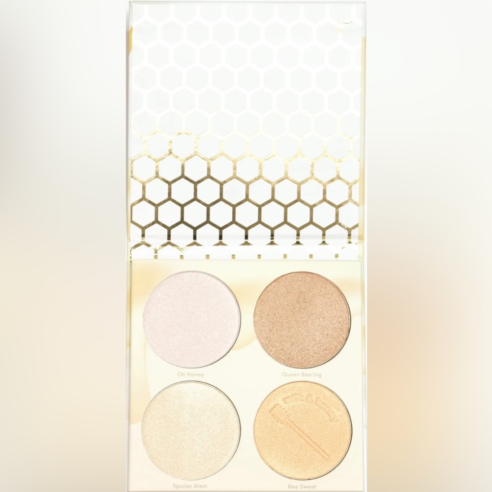 Milk & Honey Highlighting Palette by BEAUTY BAKERIE Brand New!!!